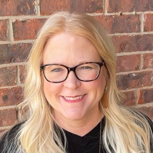 Meet your Posher, Deidra